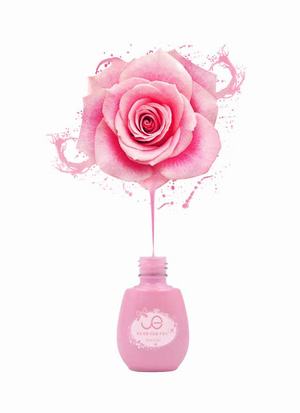 粉色花朵创意化妆品海报