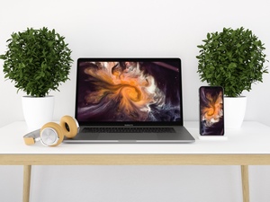 MacBook Pro和iPhoneX樣機模板