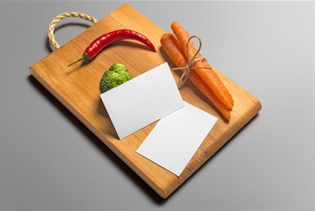 餐饮案板蔬菜名片展示样机模板