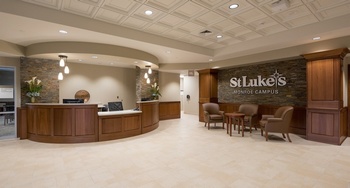 StLukes公司前台大厅设计