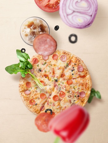 创意餐饮披萨美食悬浮海报