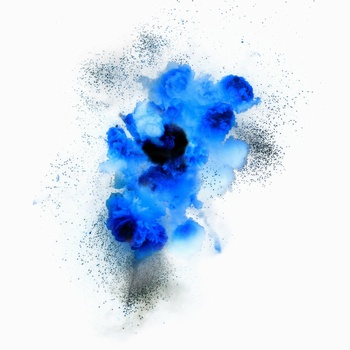 蓝色粉末粉尘烟雾喷溅背景图片素材